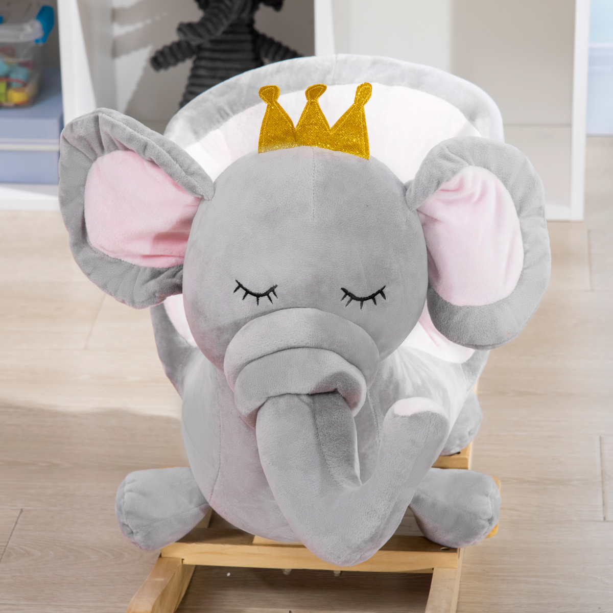Elephant Rocking Chair for Little Adventurers