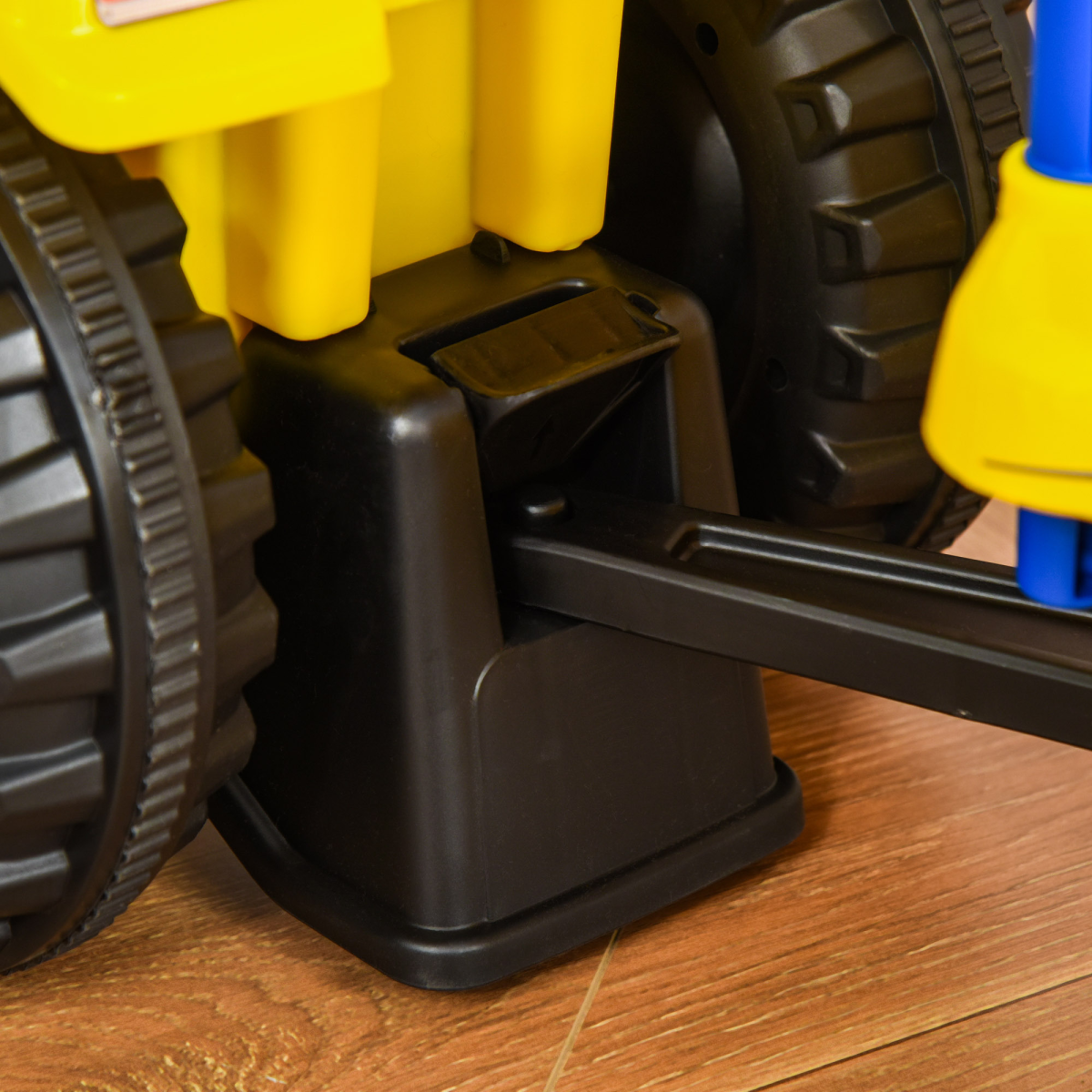Yellow Foot-to-Floor Tractor Walker & Slider for 12-36 Months