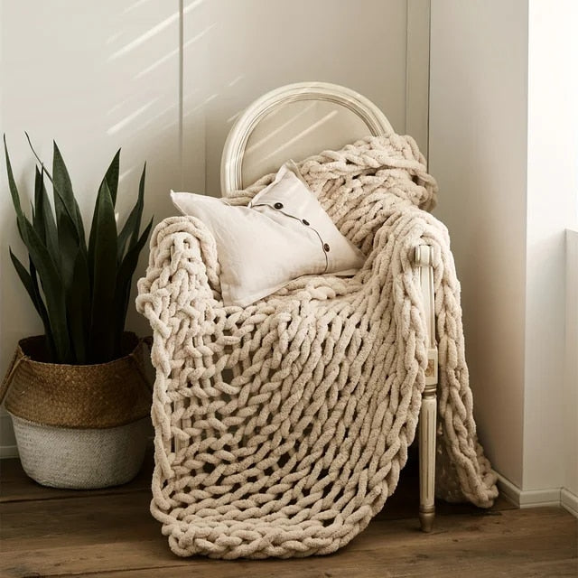 Chunky Knitted 100% Chenille Wool Blanket Throw - 10 Colours