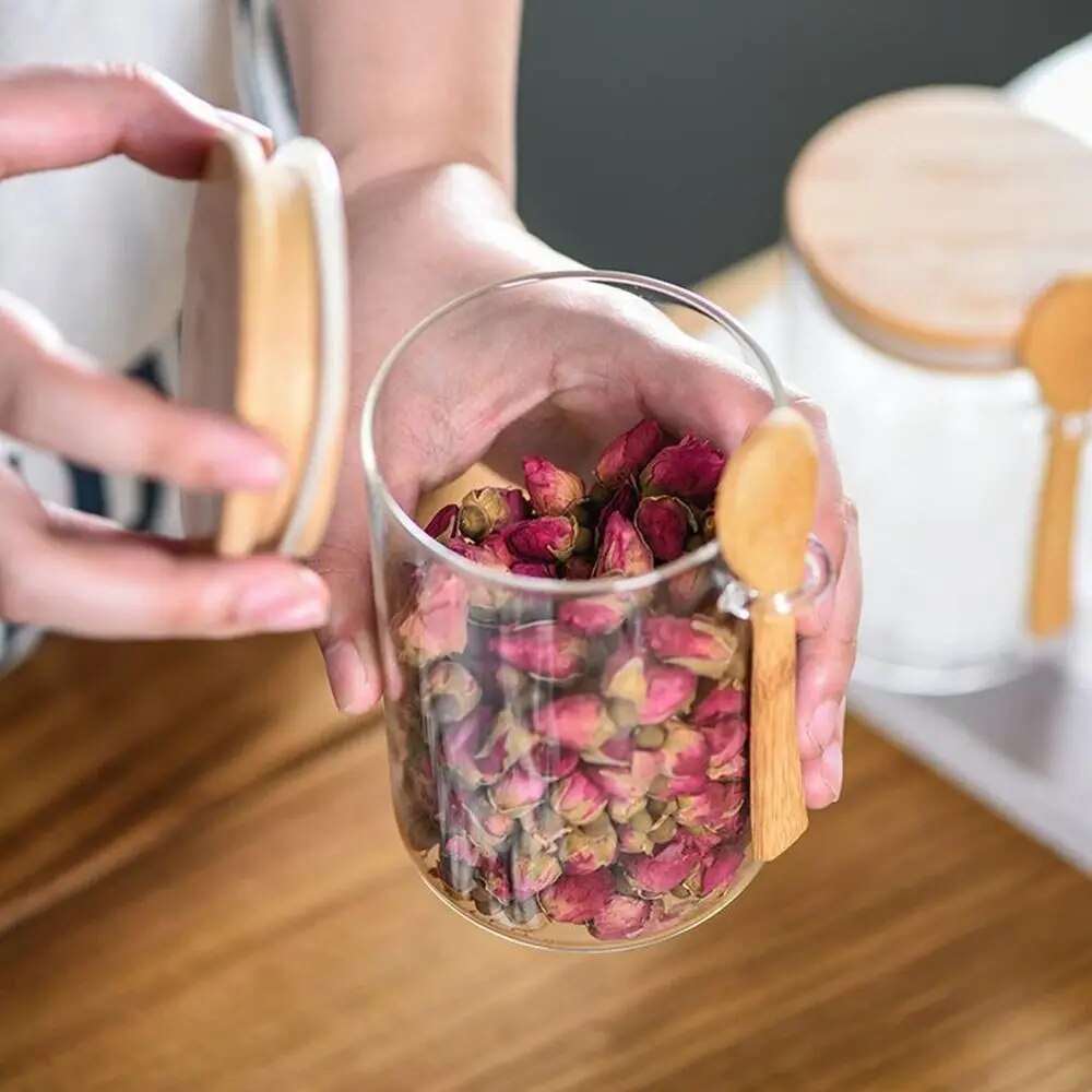 Clear Glass Storage Containers With Airtight Lid & Wooden Spoon - 540ml
