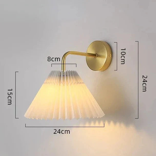 Retro Modern Luxury Wall Lamp With White Tapered Lamp Shade - Gold & Black