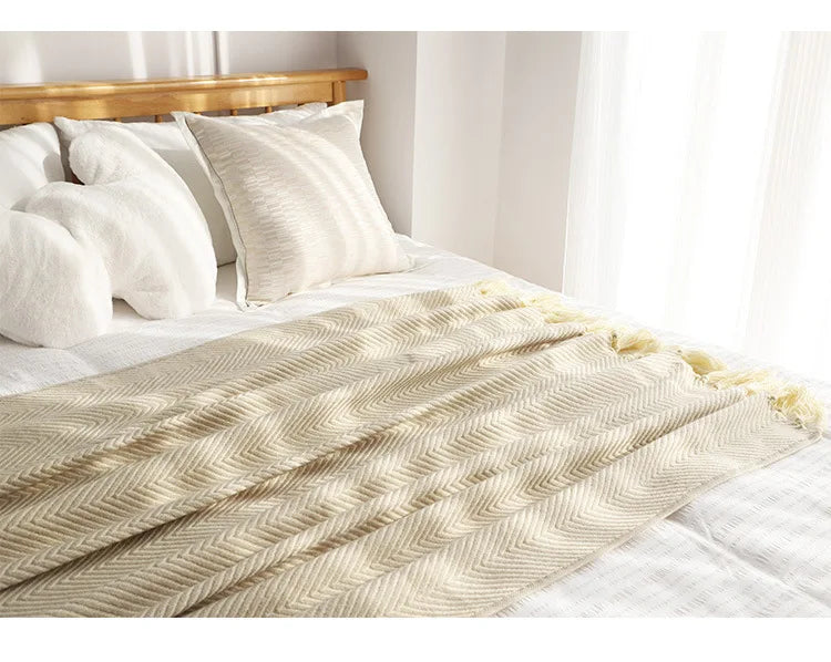 Traditional Luxury Geometric Knitted Blanket Throw With Tassels - Green, Beige & Yellow