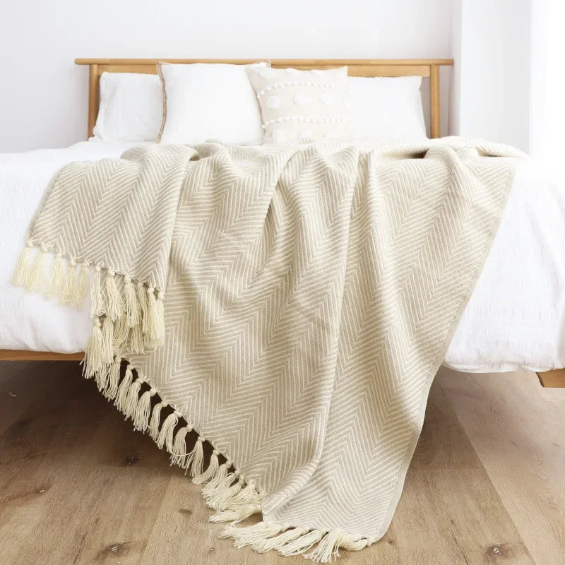 Traditional Luxury Geometric Knitted Blanket Throw With Tassels - Green, Beige & Yellow