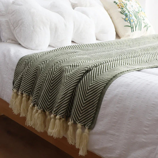 Traditional Luxury Geometric Knitted Blanket Throw With Tassels - Green, Beige & Yellow