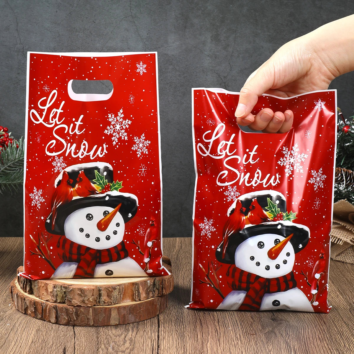 Christmas Candy Gift Bags – 10/25/50pcs Merry Christmas Packaging Bags for Holiday Treats & Gifts 2025–2026