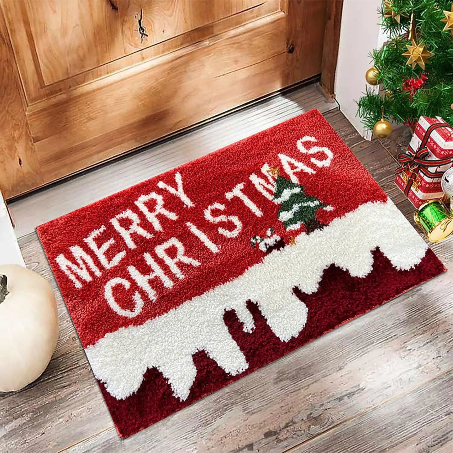 Christmas Door Mat – Red Santa & Gingerbread Carpet for Indoor/Outdoor Holiday Home Decoration 2026