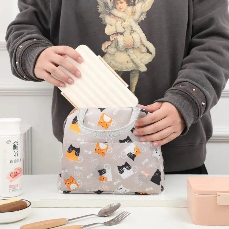 Cartoon Insulated Lunch Bag – Large Capacity Handheld Bento Storage Bag for Office & School