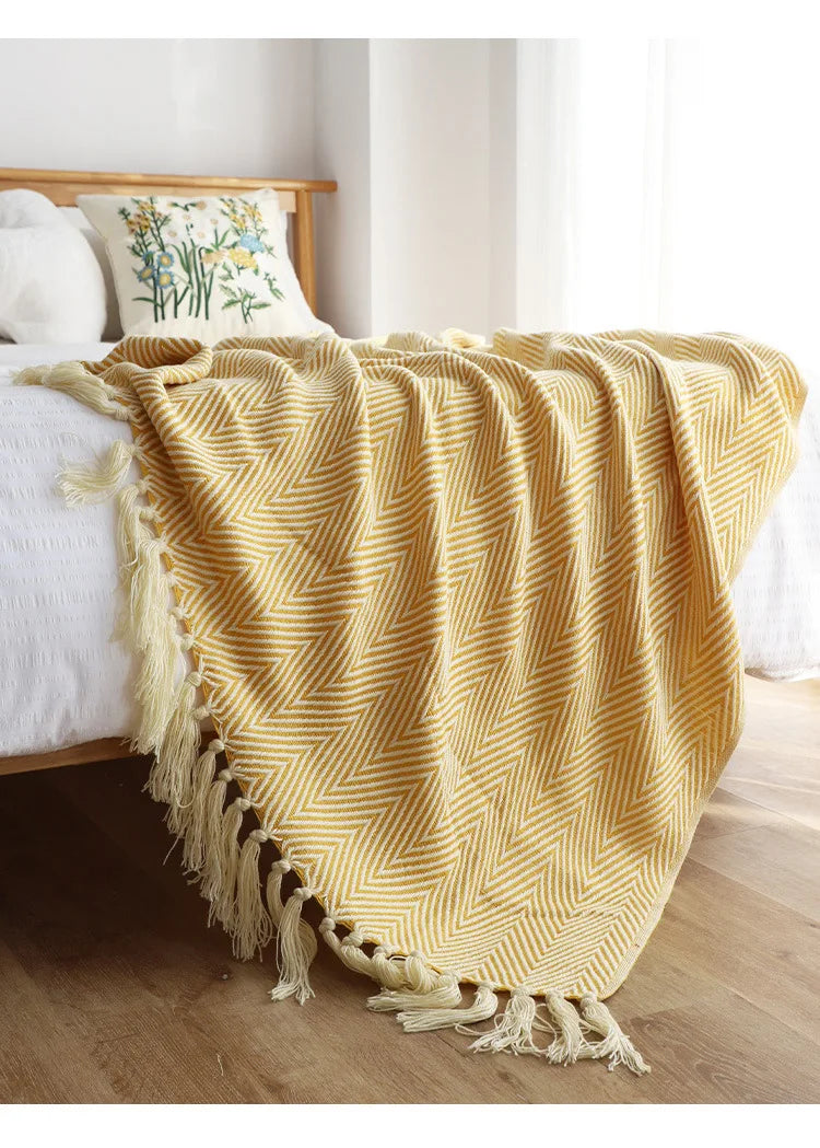 Traditional Luxury Geometric Knitted Blanket Throw With Tassels - Green, Beige & Yellow