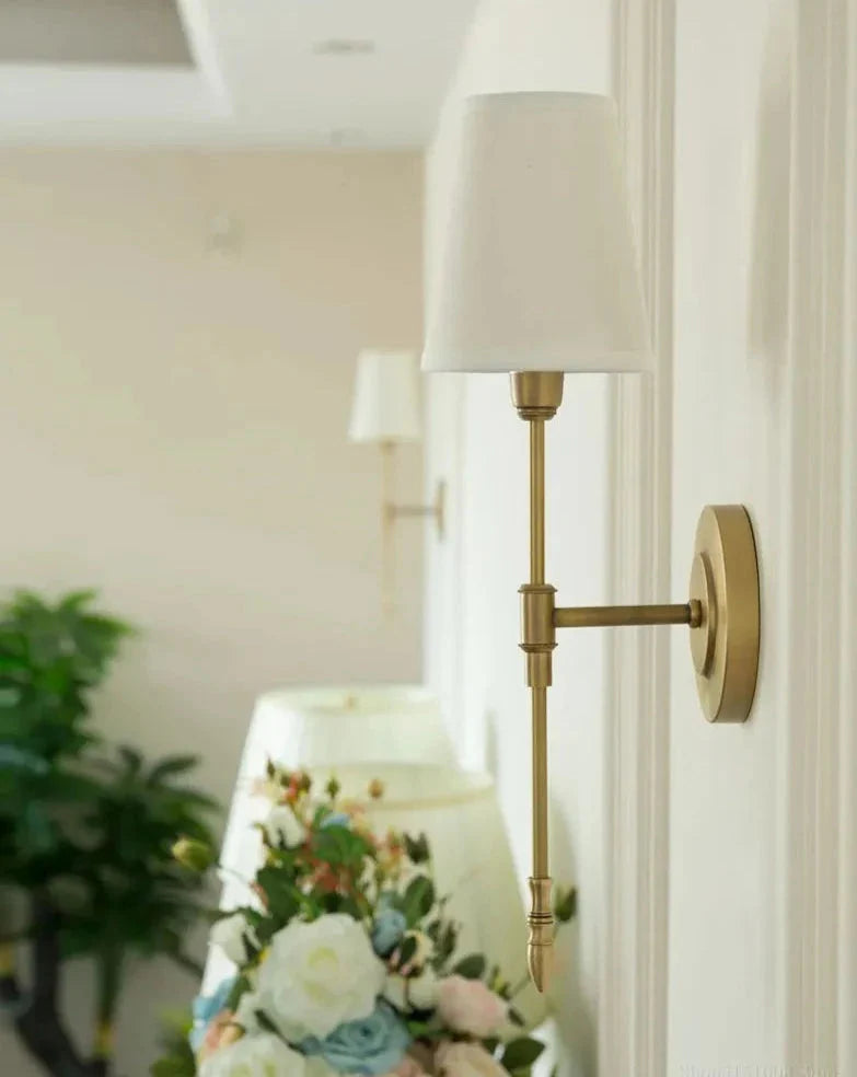 Traditional Nordic LED Wall Light Sconce - Gold