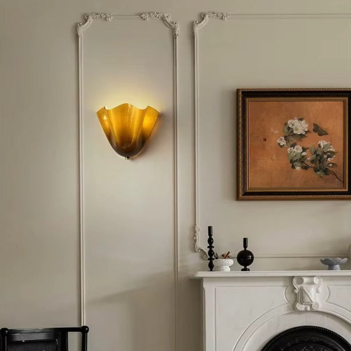 Modern Shell-Shaped Wall Sconce - 4 Colours