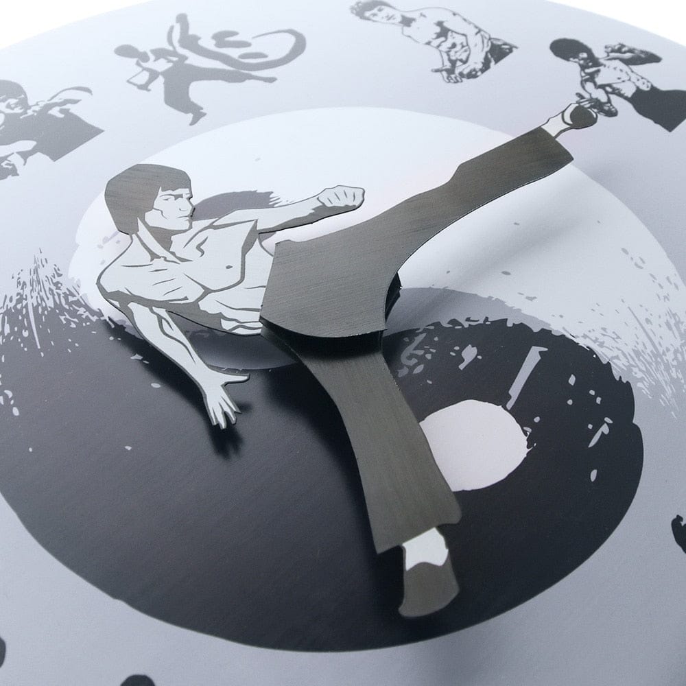 Yin Yang Bruce Lee Kung Fu Wall Clock