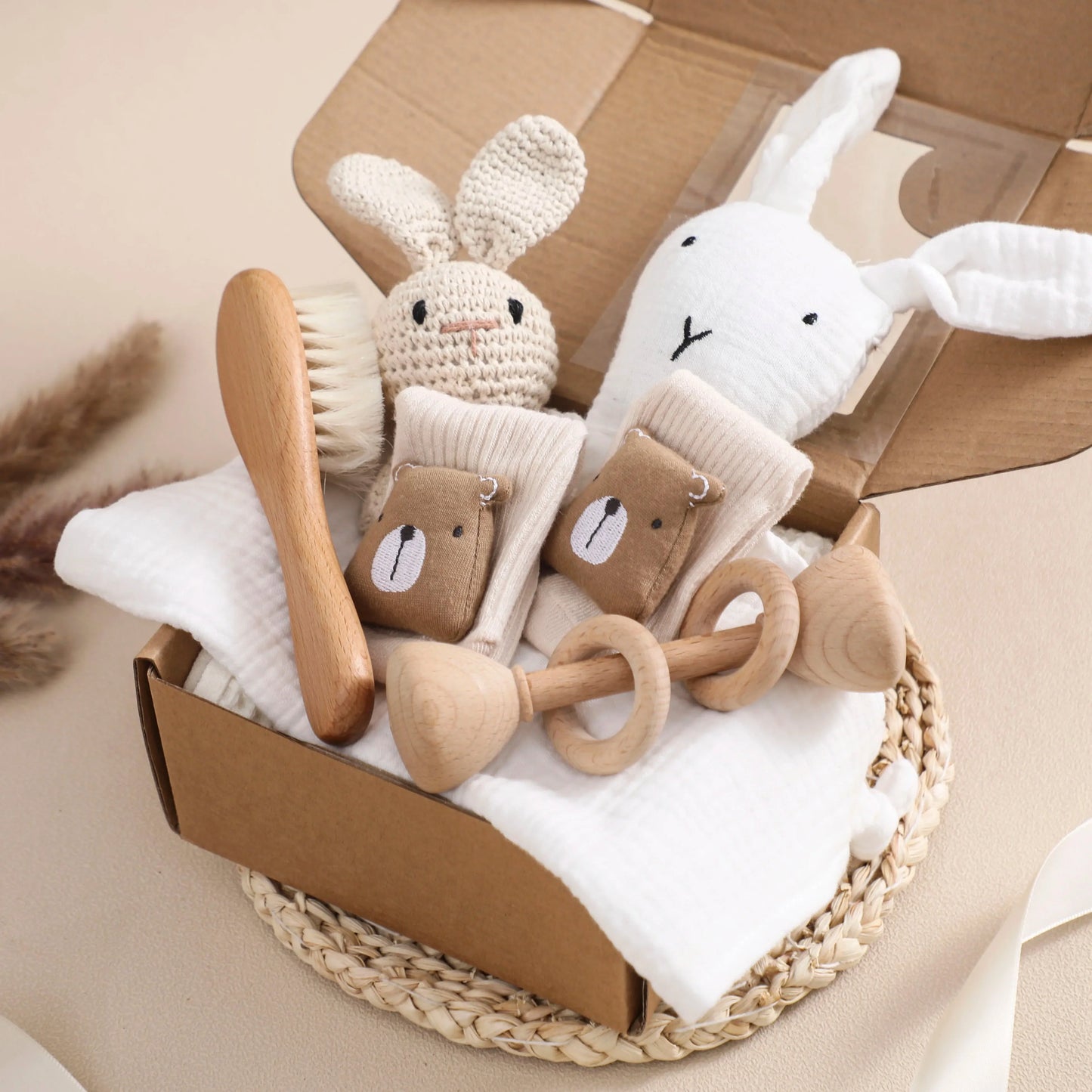 Animal New Born Baby Gift Set (0–6mths) in Natural Bear & Bunny - 7 Piece Set