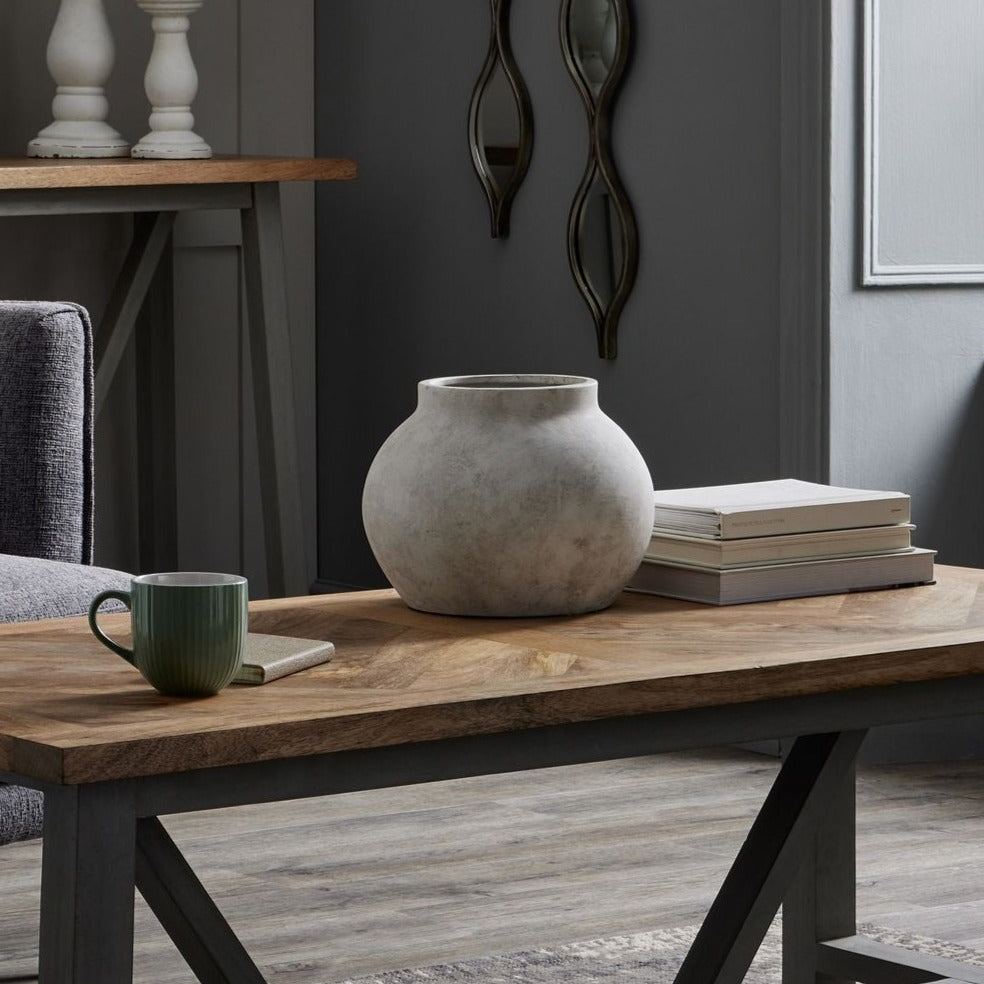 Darcy Timeless & Characterful Texture Stone Planter