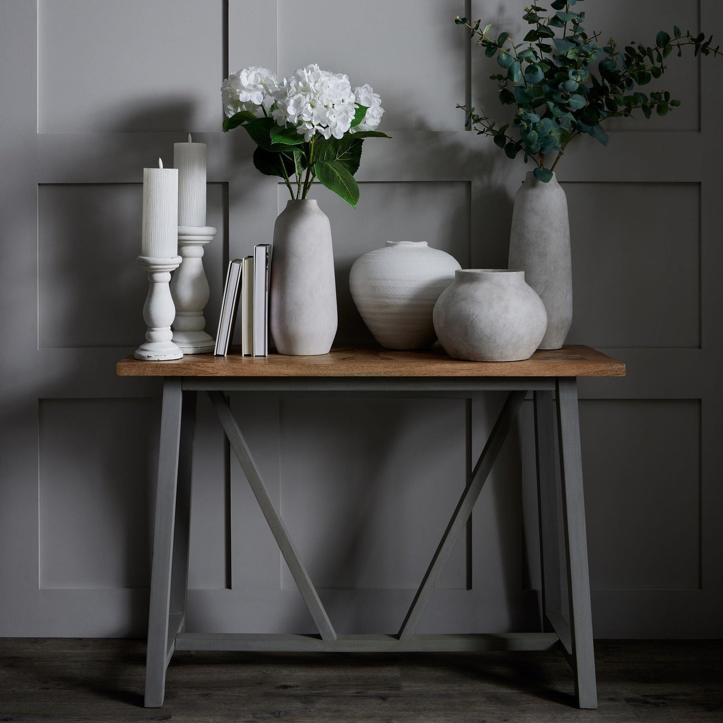 Darcy Timeless & Characterful Texture Stone Planter