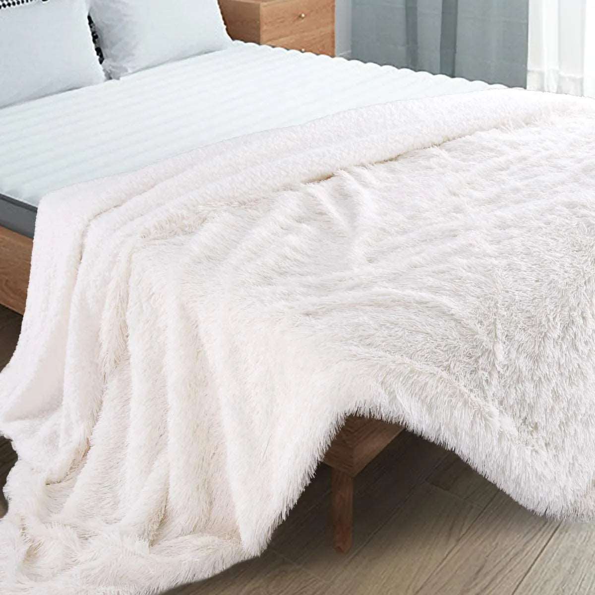 Double Layer Cuddly Plush Faux Sherpa Soft Fur Throw - 5 Colours