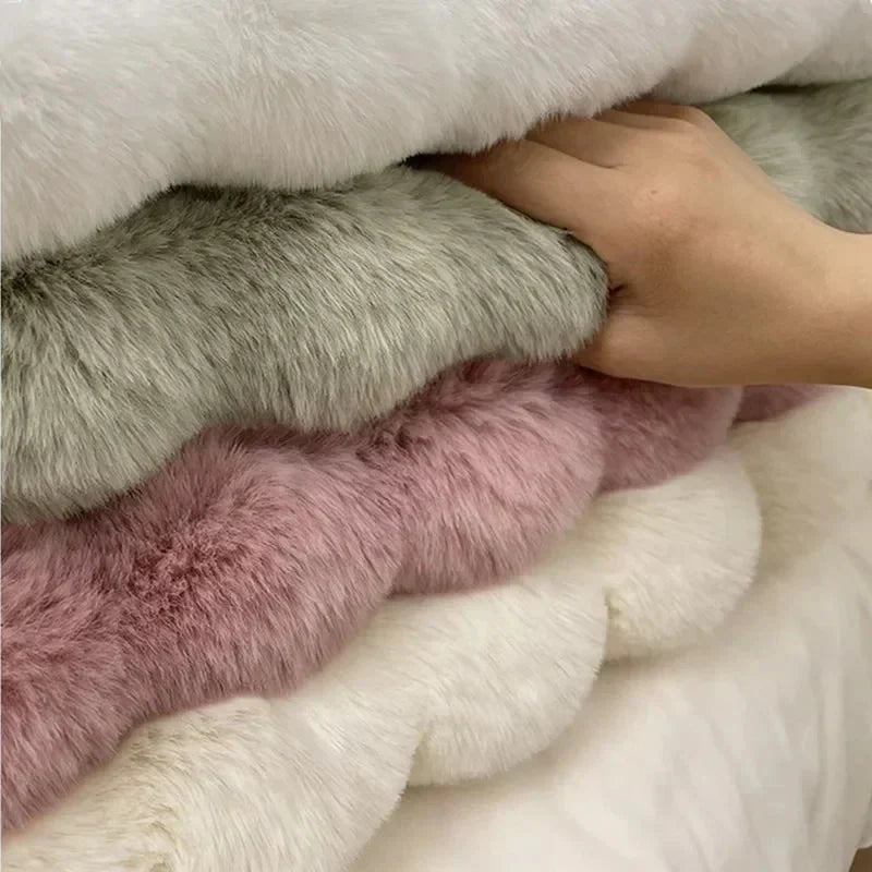Fluffy & Super Soft Plush Nordic Round Shaggy Rug - 5 Colours