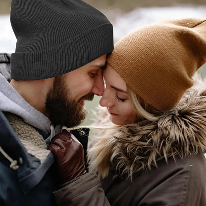 Unisex Satin-Lined Beanie Hat – Anti-Static Silk Lining Warm Knit Skull Cap for Winter & Hair Protection