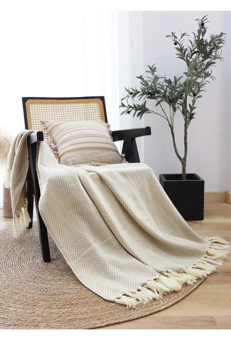 Traditional Luxury Geometric Knitted Blanket Throw With Tassels - Green, Beige & Yellow