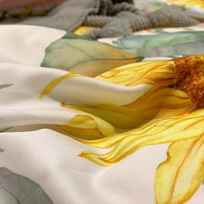 Dainty Sunflower Duvet Cover Set (Long-Staple Sateen Cotton)