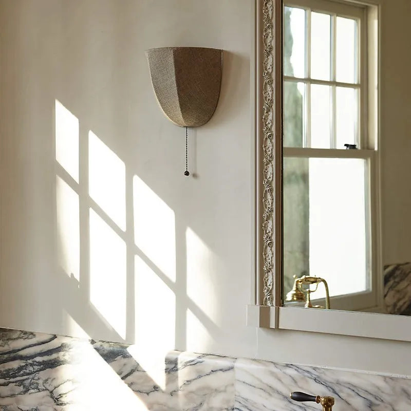 Decorative Shaded Retro Linen Wall Sconce Light with Pull Chain