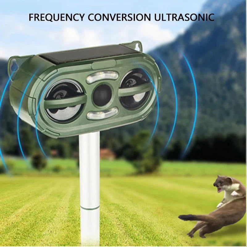 Ultrasonic Solar Powered Animal Waterproof Dog Animal Repellent